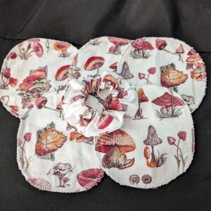 Hand Crafted Set Of 5 Mushroom Print Face Cloths With Scrunchie